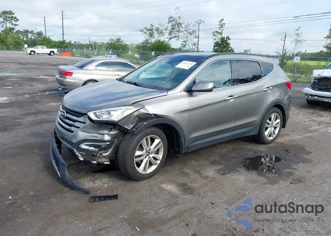 2016 Hyundai Santa Fe Sport 2.0L Turbo from USA, damaged, VIN 5XYZWDLAXGG314390